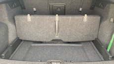 Volvo XC40 2.0 B4P Ultimate Dark 5dr Auto Petrol Estate